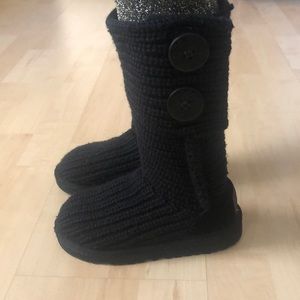 Ugg Toddler girl Cardy boots size 11 black knit